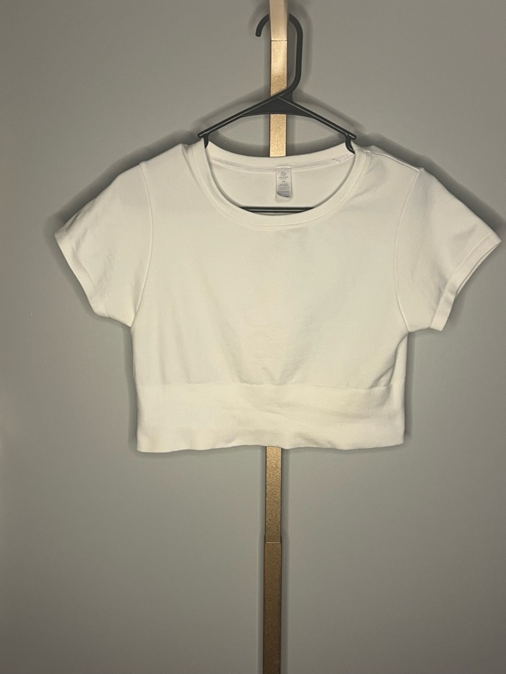 OFFLINE BY AERIE Sidewalk Seamless Cropped T-Shirt White Size M